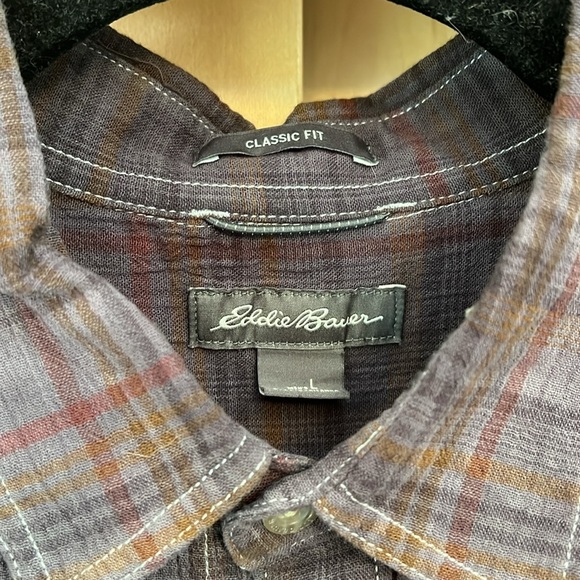 Men’s large classic fit Eddie Bauer plaid and tie dye button down - Picture 3 of 6
